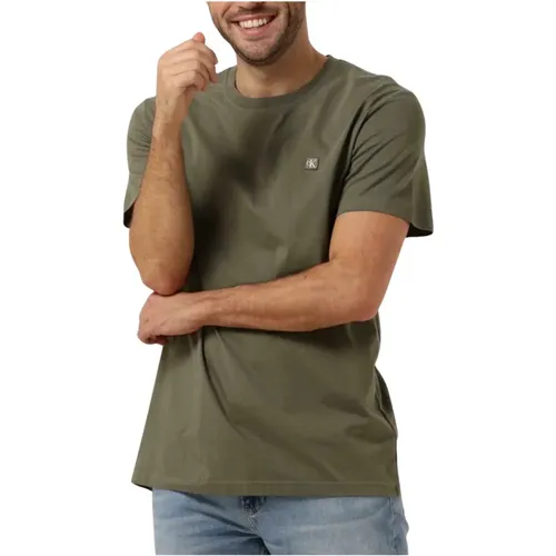Grünes Embro Badge Tee,Grünes Embro Badge Tee Shirt - Calvin Klein - Modalova