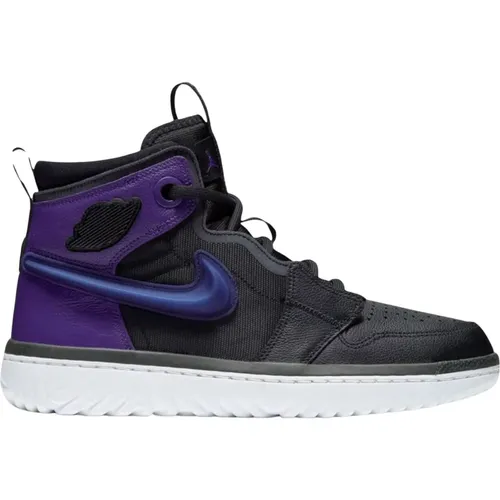 Limited Edition High React Black Court Purple , male, Sizes: 10 UK, 13 1/2 UK, 9 UK, 8 1/2 UK, 11 1/2 UK, 8 UK, 7 UK - Nike - Modalova