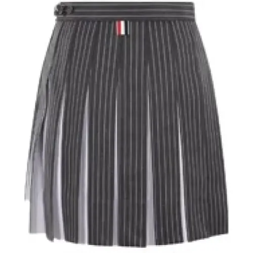 Striped Wool Pleated Skirt , female, Sizes: 2XS - Thom Browne - Modalova