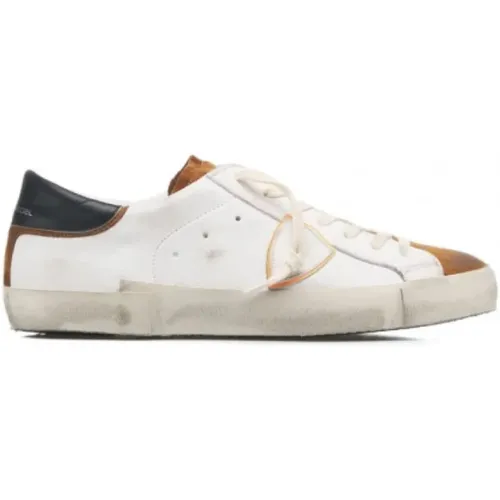 Vintage Leather Sneakers for Men , male, Sizes: 7 UK, 9 UK, 8 UK, 10 UK - Philippe Model - Modalova