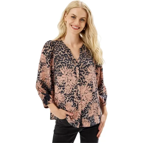 Rose Wood Shirt with V-Neck , female, Sizes: XL, S, 2XL, M, L - IN Front - Modalova