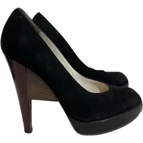 Pre-owned Suede heels , female, Sizes: 2 UK - Saint Laurent Vintage - Modalova