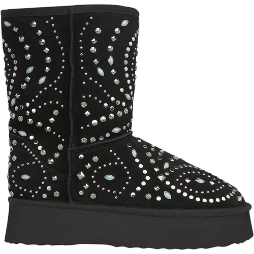 Studded fur boot , female, Sizes: 8 UK, 9 UK, 5 UK, 7 UK, 3 UK, 4 UK, 6 UK - Alma en Pena - Modalova