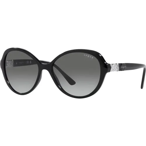 Trendy Sunglasses with Smoky Grey Lenses , female, Sizes: 57 MM - Vogue - Modalova