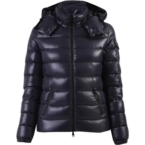 Padded Jacket for City & Mountain , female, Sizes: L, 2XL, XL - Moncler - Modalova