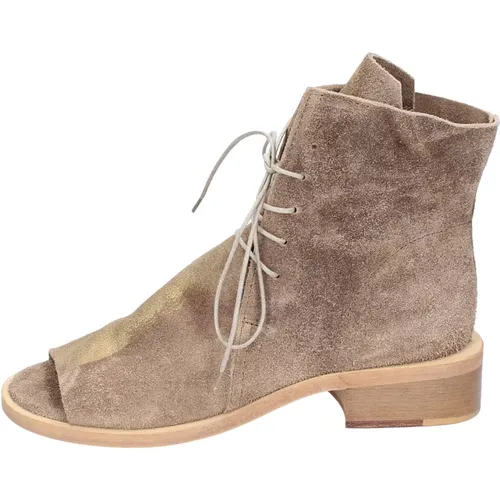 Vintage Suede Ankle Boots for Women , female, Sizes: 4 UK - Moma - Modalova