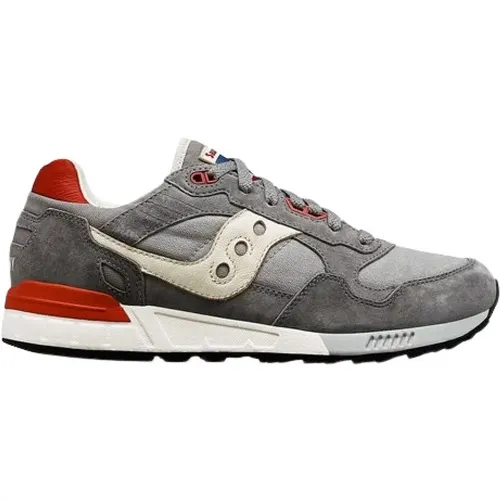 Grau Rot Shadow 5000 Sneakers , Herren, Größe: 42 EU - Saucony - Modalova