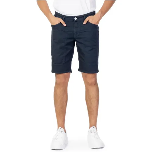 Plain Shorts with Zip Fastening , male, Sizes: W29 - Jeckerson - Modalova