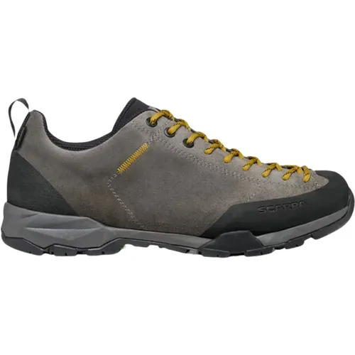 Mojoto GTX Hiking Shoe , male, Sizes: 10 UK, 10 1/2 UK, 9 UK, 8 1/2 UK, 7 UK, 8 UK, 11 UK, 9 1/2 UK - Scarpa - Modalova