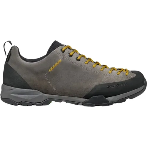 Mojoto GTX Hiking Shoe , male, Sizes: 10 UK, 8 1/2 UK, 7 UK, 8 UK, 11 UK - Scarpa - Modalova