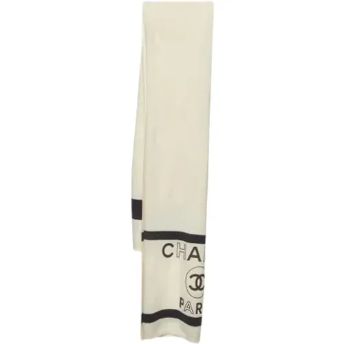 Pre-owned Cashmere scarves , female, Sizes: ONE SIZE - Chanel Vintage - Modalova