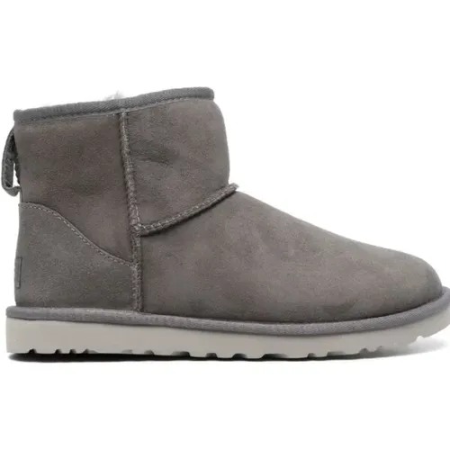 Weiche Sheepskin Graue Stiefel , Damen, Größe: 40 EU - Ugg - Modalova