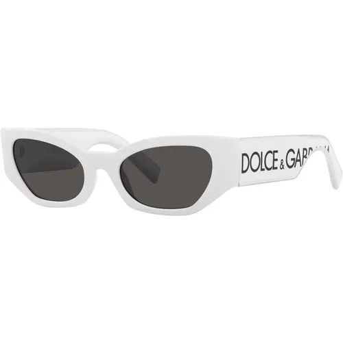 Womens Cat-Eye Sunglasses with Oversized Logo , female, Sizes: 52 MM - Dolce & Gabbana - Modalova