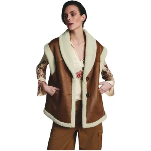 Oversized Faux Fur Sleeveless Vest , female, Sizes: S - Summum Woman - Modalova