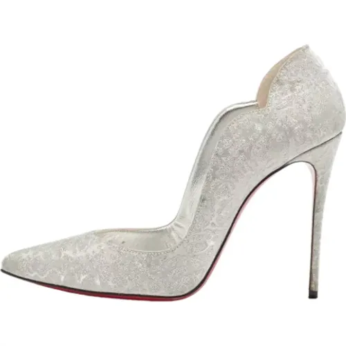 Pre-owned Fabric heels , female, Sizes: 5 UK - Christian Louboutin Pre-owned - Modalova