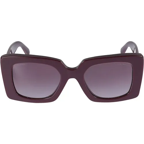 H Sole Sunglasses , female, Sizes: 52 MM - Chanel - Modalova