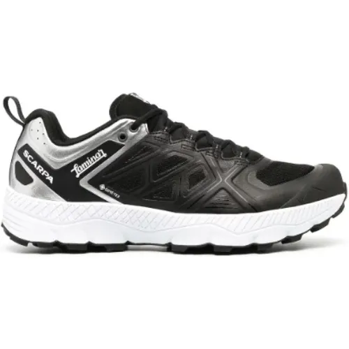 Trail Running Shoes with Gore-Tex and Vibram Technology , male, Sizes: 6 1/2 UK - Herno - Modalova