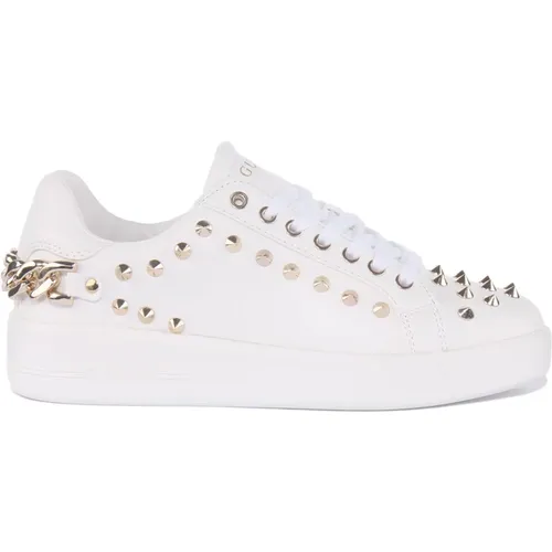 Studded Low Top Sneakers Cream Women , female, Sizes: 6 UK - Guess - Modalova