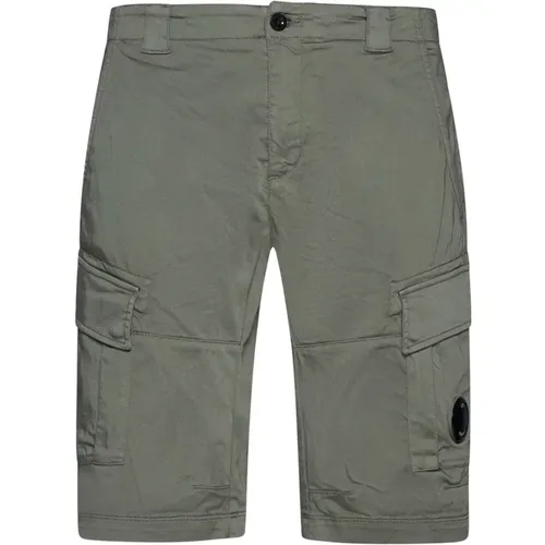 Cargo Shorts with Signature Detailing , male, Sizes: S - C.P. Company - Modalova