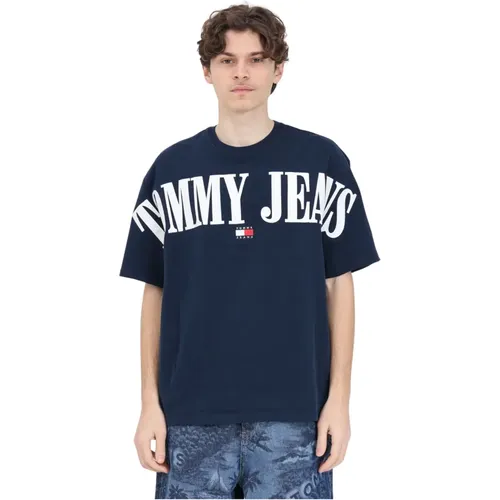 Nachtblaues Oversize Badge T-Shirt , Herren, Größe: S - Tommy Jeans - Modalova