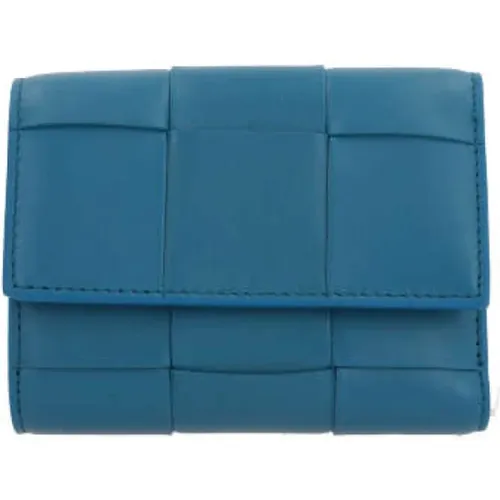 Blaue Maxi Intrecciato Tri-Fold Brieftasche - Bottega Veneta - Modalova