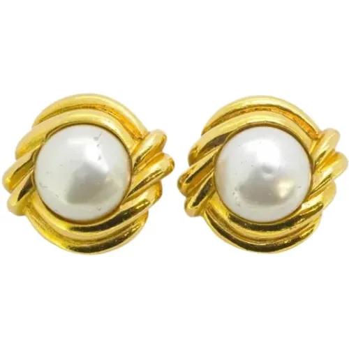 Pre-owned Metal earrings , female, Sizes: ONE SIZE - Chanel Vintage - Modalova