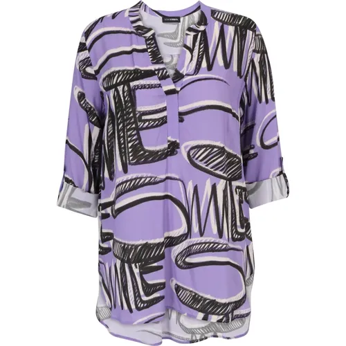 Bluse mit Graffiti-Print , Damen, Größe: 4XL - DORIS S - Modalova