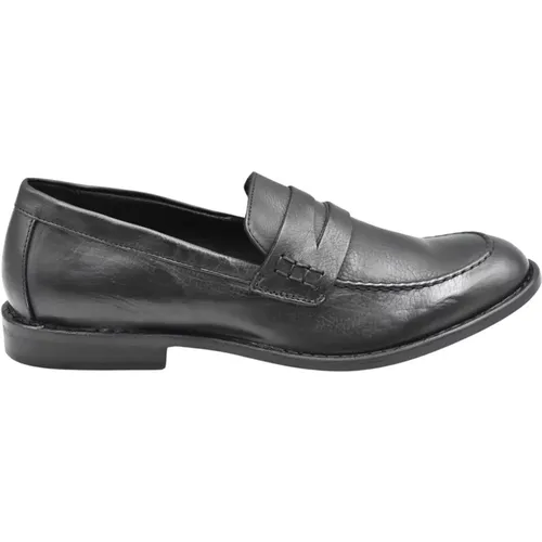 Laced Schuhe , Herren, Größe: 40 EU - Ernesto Dolani - Modalova