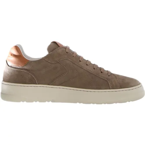 Leather Sneakers Layton Style , male, Sizes: 5 UK, 11 UK, 9 UK, 8 UK, 6 UK, 7 UK, 10 UK - Voile blanche - Modalova