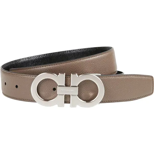 Stylish Leather Belt for Men , male, Sizes: 110 CM, 105 CM, 115 CM - Salvatore Ferragamo - Modalova