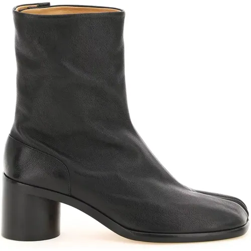 Heeled Boots,Tabi Stiefeletten mit Geteiltem Zeh und Zylindrischem Absatz - Maison Margiela - Modalova