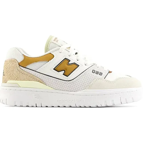 Stylish Sneakers for Everyday Wear , male, Sizes: 4 1/2 UK, 8 UK - New Balance - Modalova