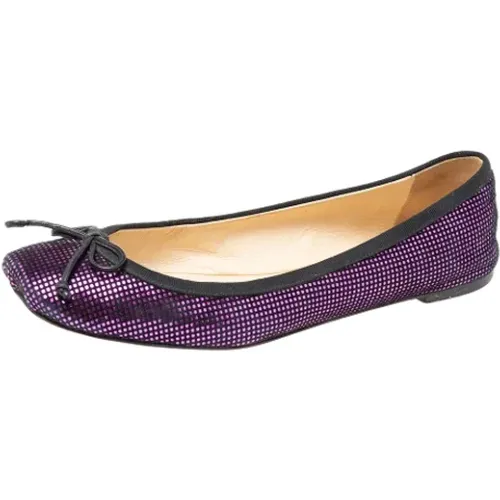 Pre-owned Suede flats , female, Sizes: 4 UK - Christian Louboutin Pre-owned - Modalova