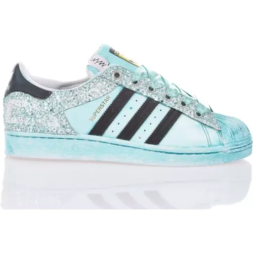 Handgemachte Hellblaue Sneakers Frauen , Damen, Größe: 40 EU - Adidas - Modalova