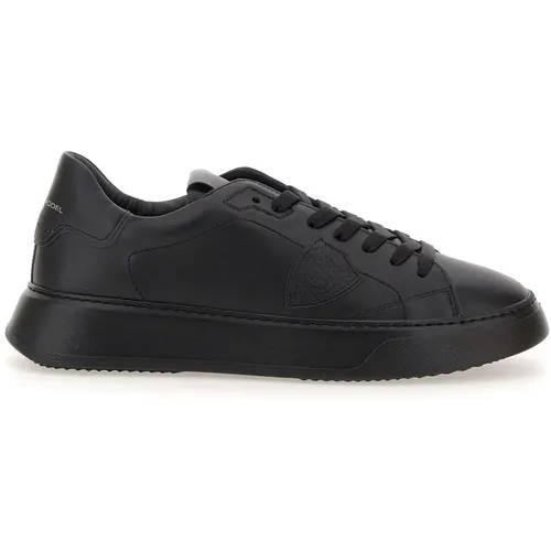 Schwarze Sneakers Pariser Stil , Herren, Größe: 43 EU - Philippe Model - Modalova