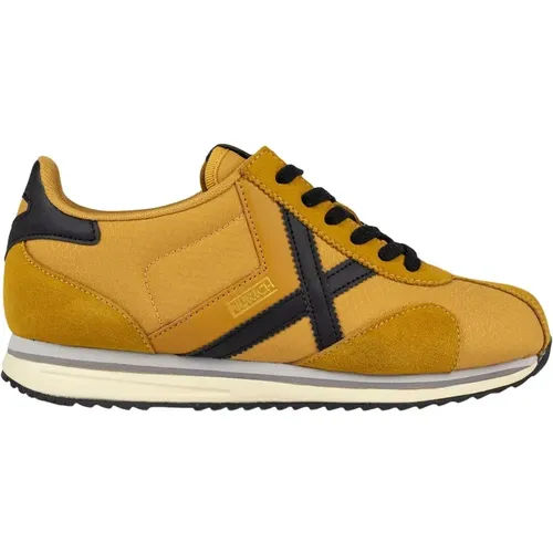 Retro Amarillo Sneaker , Herren, Größe: 39 EU - Munich - Modalova