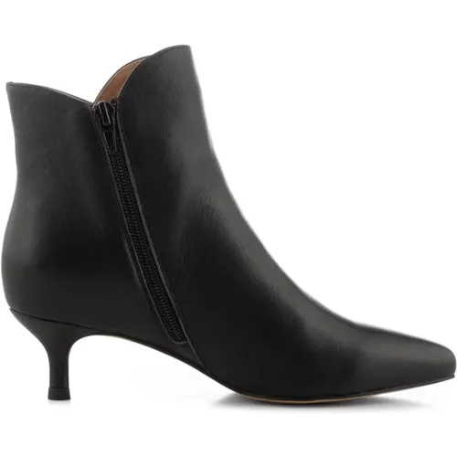Saga Boots , female, Sizes: 6 UK, 7 UK, 8 UK, 3 UK, 4 UK, 5 UK - Shoe the Bear - Modalova