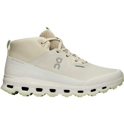 Versatile Waterproof Sneaker for Urban Style , male, Sizes: 3 1/2 UK, 3 UK - ON Running - Modalova