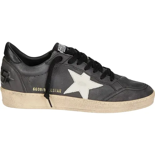 Stylish Leather Sneakers with Star and Heel Detail , male, Sizes: 9 UK, 10 UK, 8 UK, 7 UK - Golden Goose - Modalova