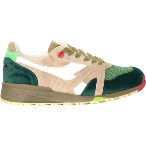 Green Suede Sneakers with Accents , male, Sizes: 7 UK - Diadora - Modalova