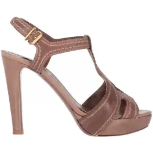 Pre-owned Leather sandals , female, Sizes: 7 1/2 UK - Miu Miu Pre-owned - Modalova