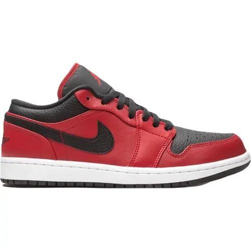 Air Jordan 1 Low Leather Sneakers , male, Sizes: 10 1/2 UK - Nike - Modalova
