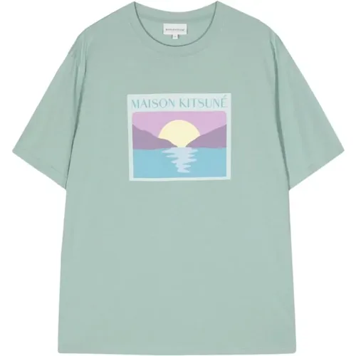 Sunset Postcard Tee Shirt , male, Sizes: L, XL, S - Maison Kitsuné - Modalova