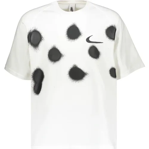 Off , Nike Kurzarm T-Shirt mit Spray-Print , Herren, Größe: S - Off White - Modalova