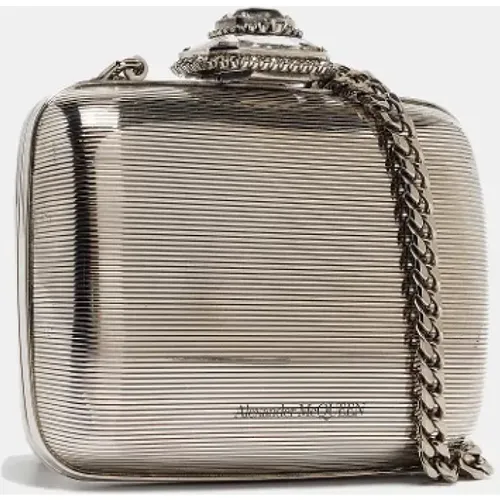 Pre-owned Metal clutches , female, Sizes: ONE SIZE - Alexander McQueen Pre-owned - Modalova