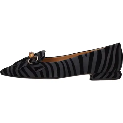 Zebra Print Loafers , Damen, Größe: 40 EU - Pedro Miralles - Modalova