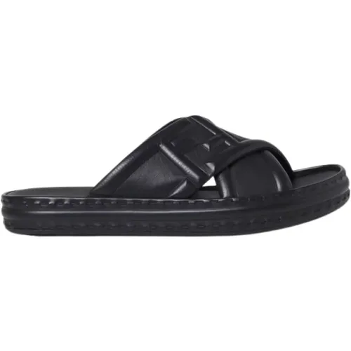 Stilvolle Sandalen für Frauen - Fendi - Modalova