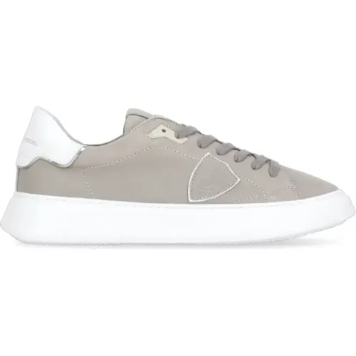 Leder Sneakers Runde Zehe Logo , Herren, Größe: 45 EU - Philippe Model - Modalova