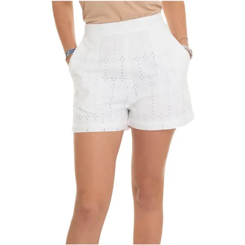 Embroidered Summer Shorts , female, Sizes: M - Guess - Modalova