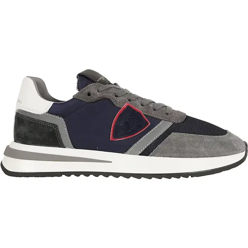 Grey Sneakers Aw24 for Men , male, Sizes: 9 UK, 11 UK, 8 UK, 6 UK - Philippe Model - Modalova